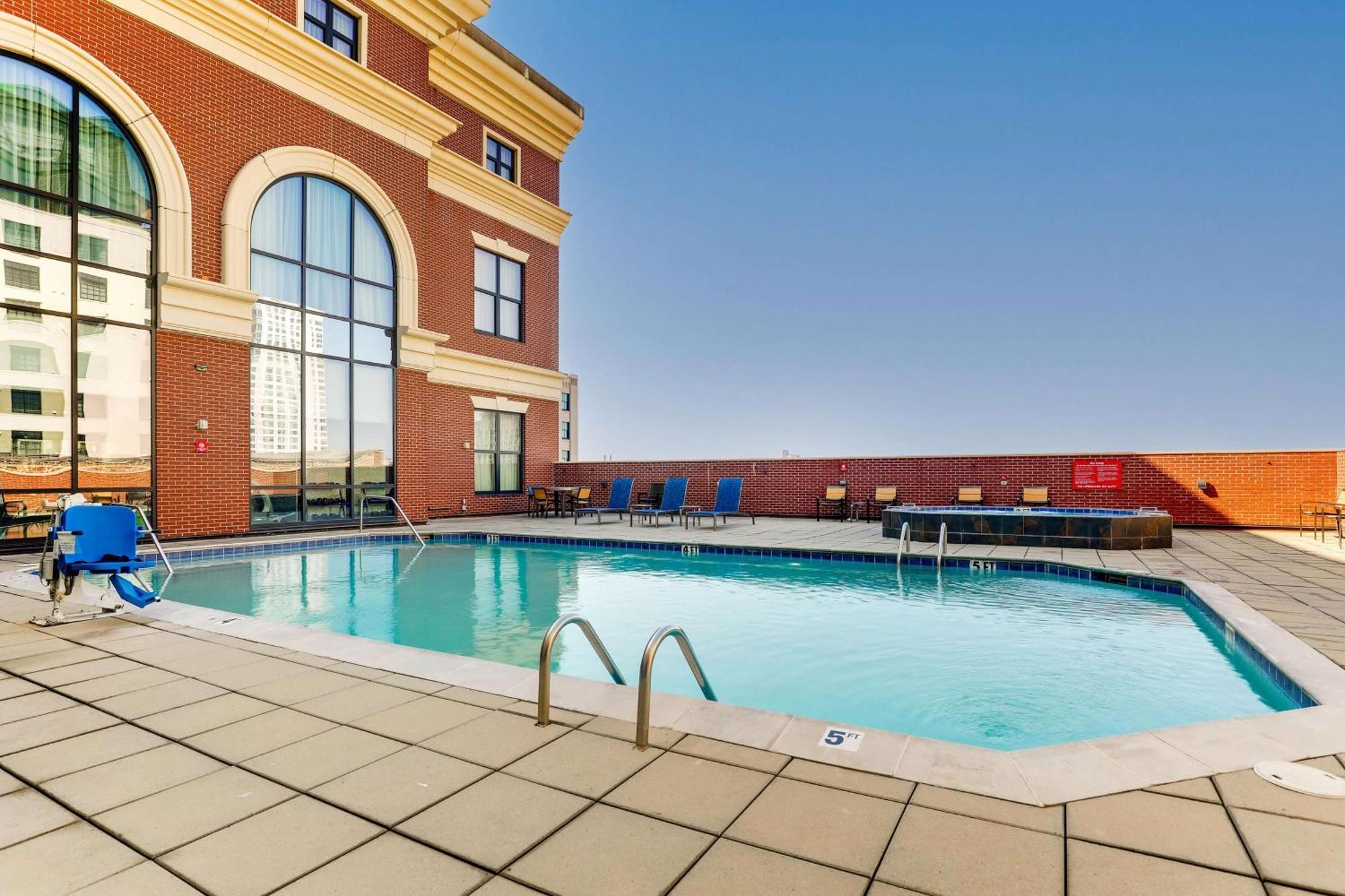 Drury Plaza Hotel New Orleans Exteriör bild