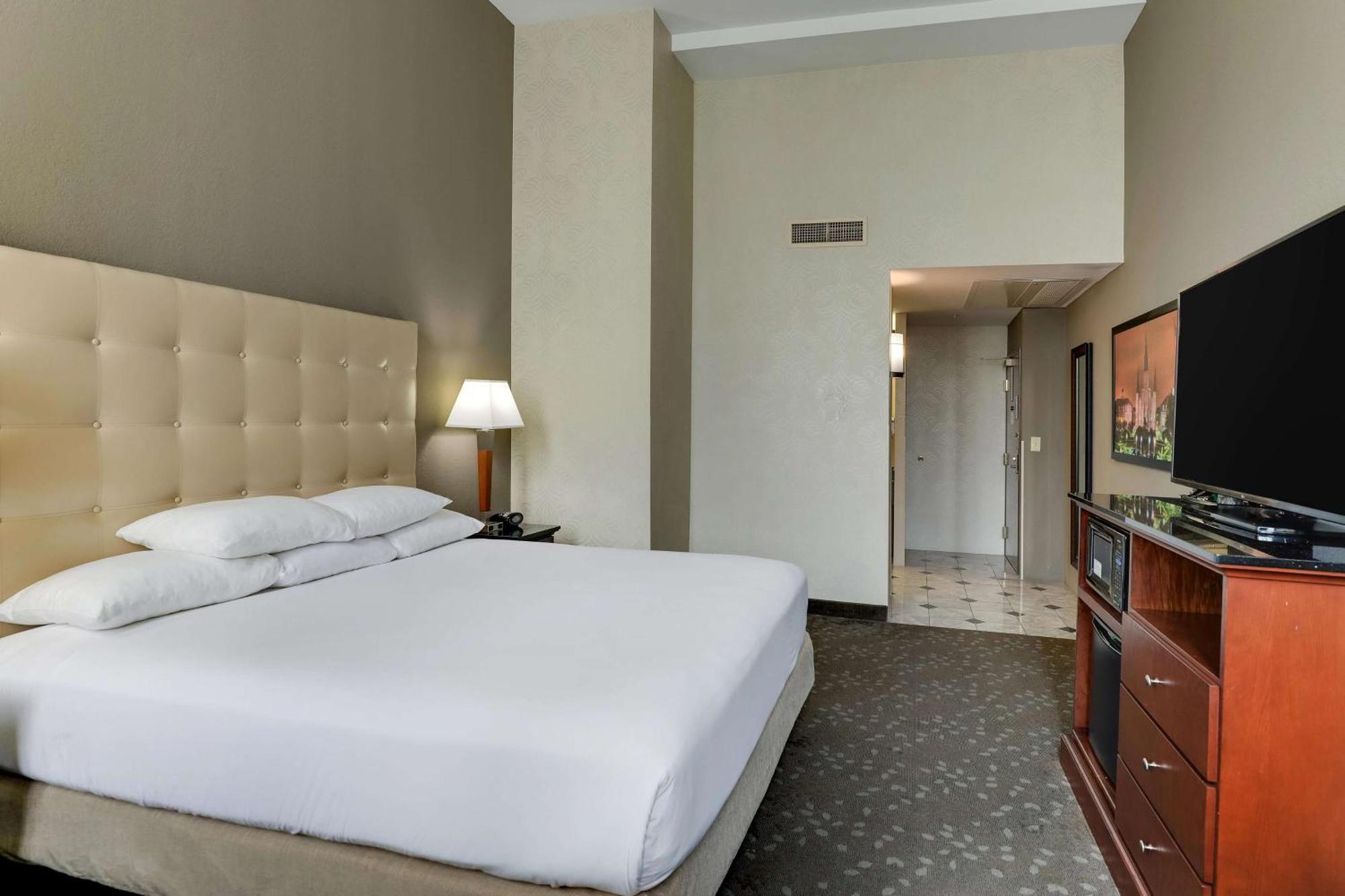 Drury Plaza Hotel New Orleans Exteriör bild