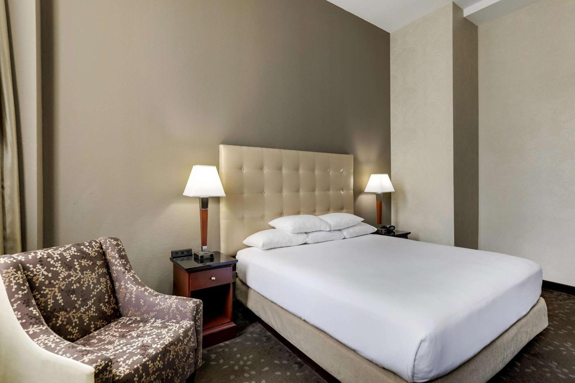 Drury Plaza Hotel New Orleans Exteriör bild
