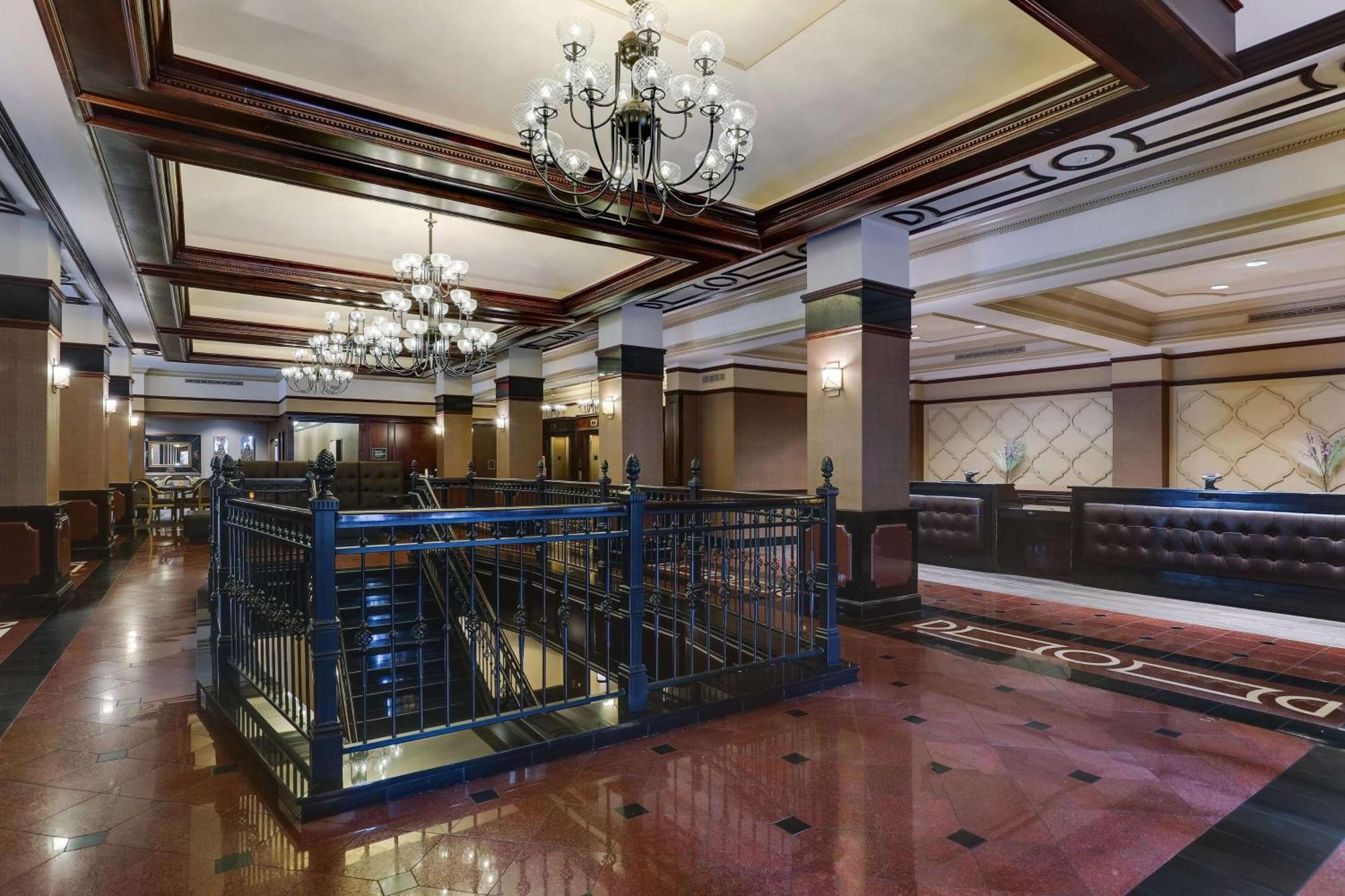 Drury Plaza Hotel New Orleans Exteriör bild